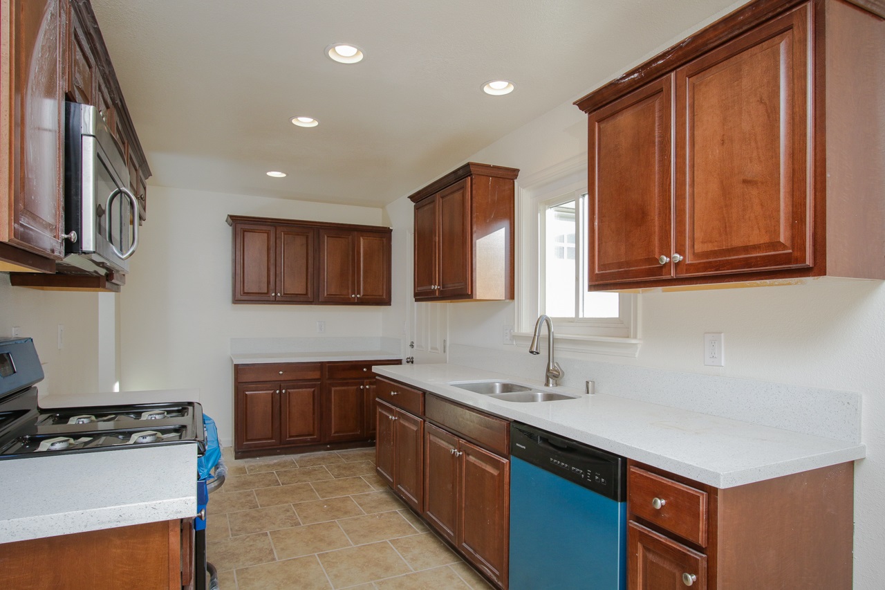 269 Securidad St, Oceanside, CA 92057 photo 9