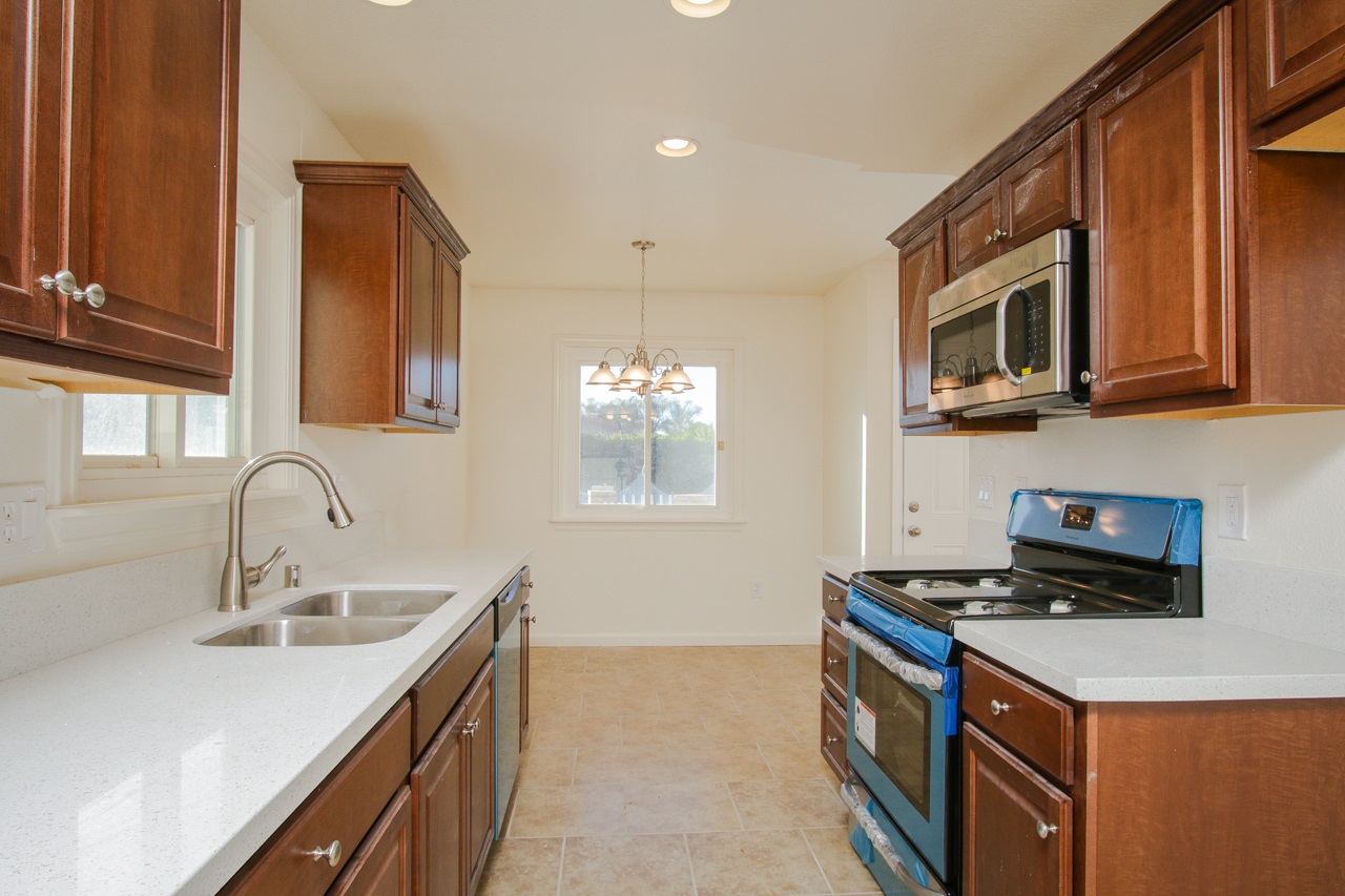 269 Securidad St, Oceanside, CA 92057 photo 11
