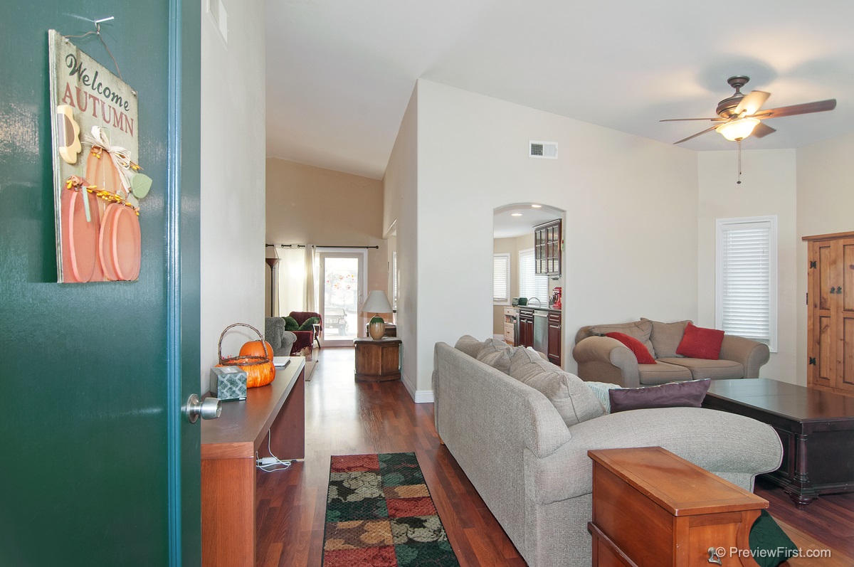 9111 Fonteyn Ct, Santee, CA 92071 photo 6