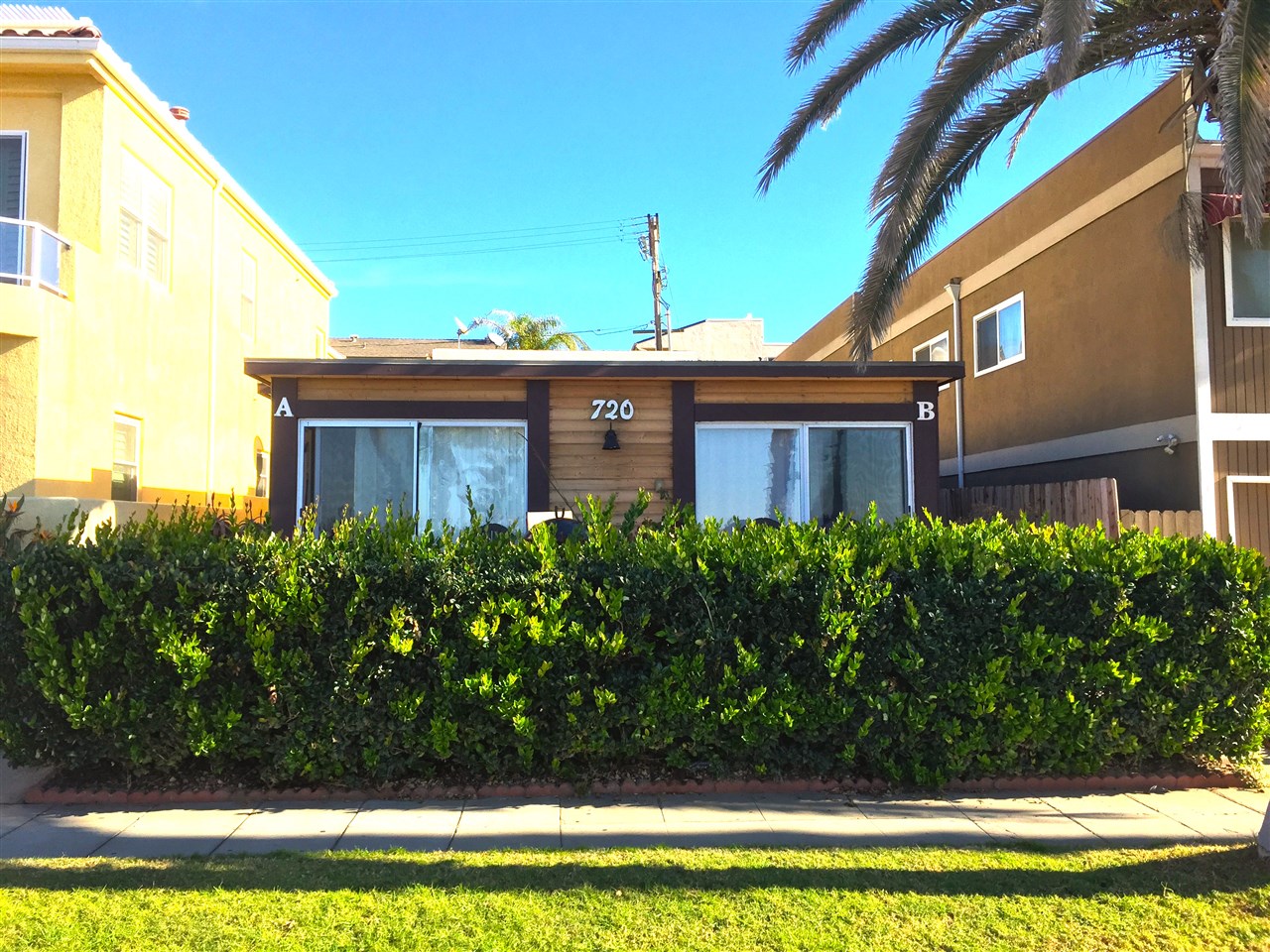 720 S Pacific St, Oceanside, CA 92054 photo 2