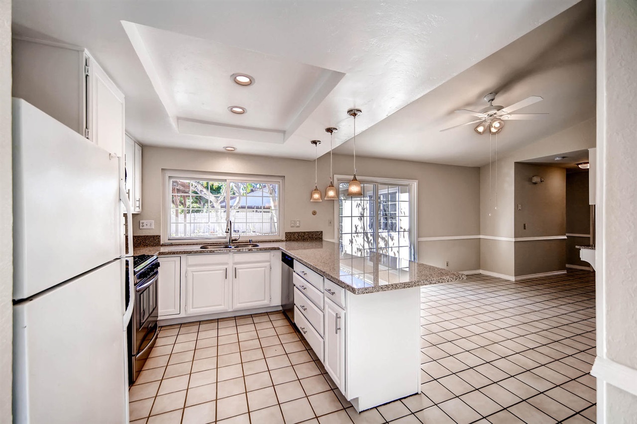 1222 Armstrong Cir, Escondido, CA 92027 photo 7