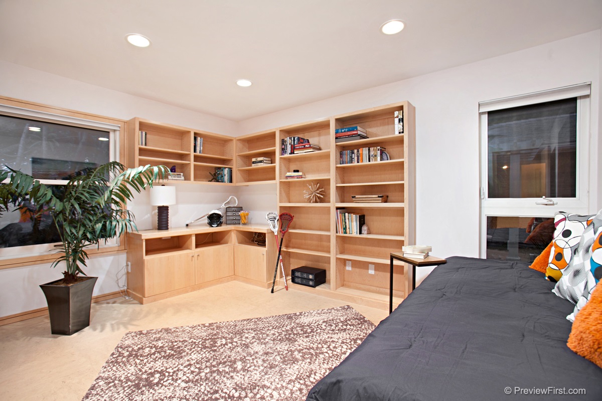 6847 Avenida Andorra, La Jolla, CA 92037 photo 19