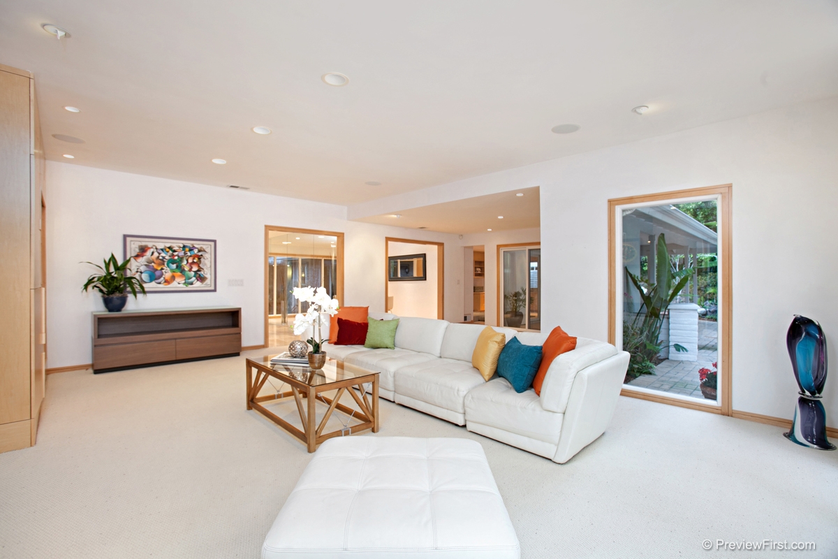6847 Avenida Andorra, La Jolla, CA 92037 photo 7