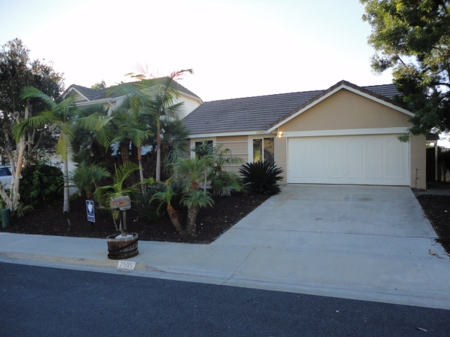 7505 Solano St, Carlsbad, CA 92009 photo 1