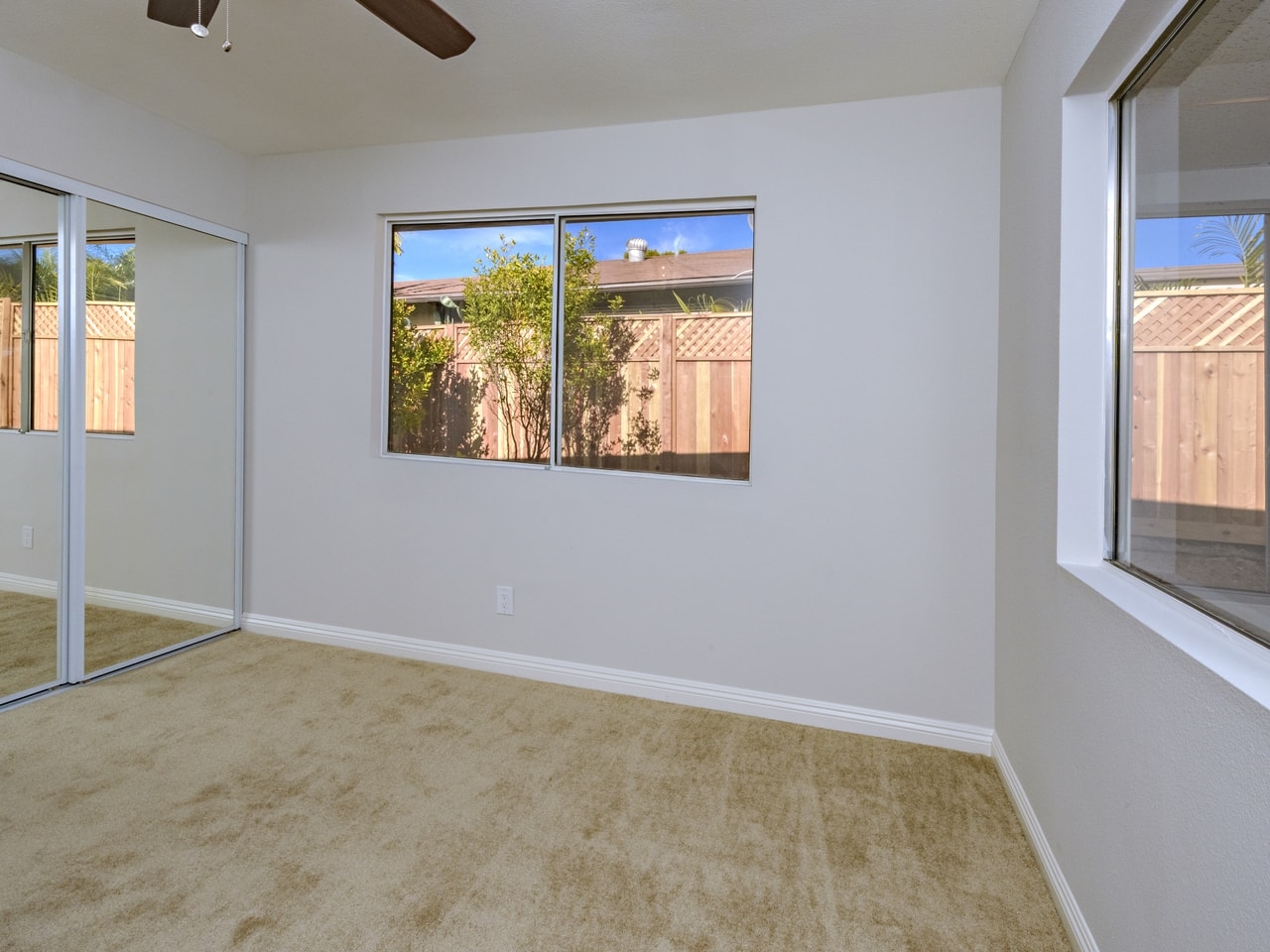 1554 Peacock Blvd, Oceanside, CA 92056 photo 20