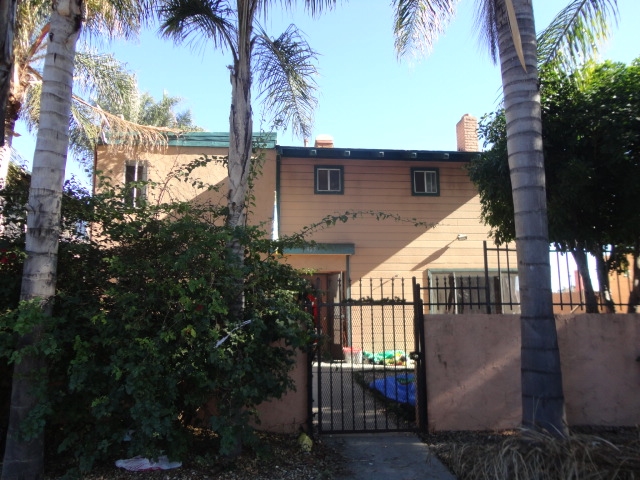 423 N Main, Fallbrook, CA 92028 photo 1