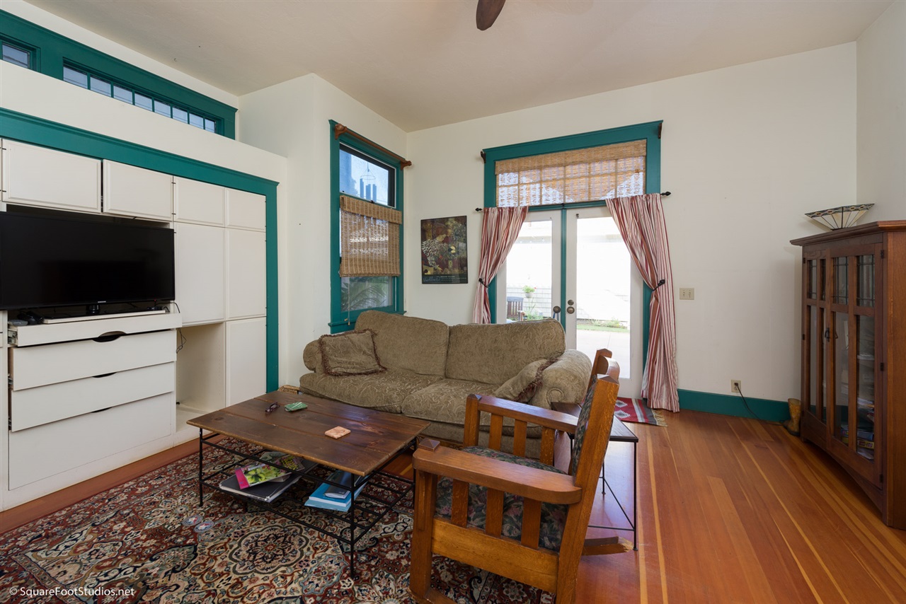 216 H Ave, Coronado, CA 92118 photo 8
