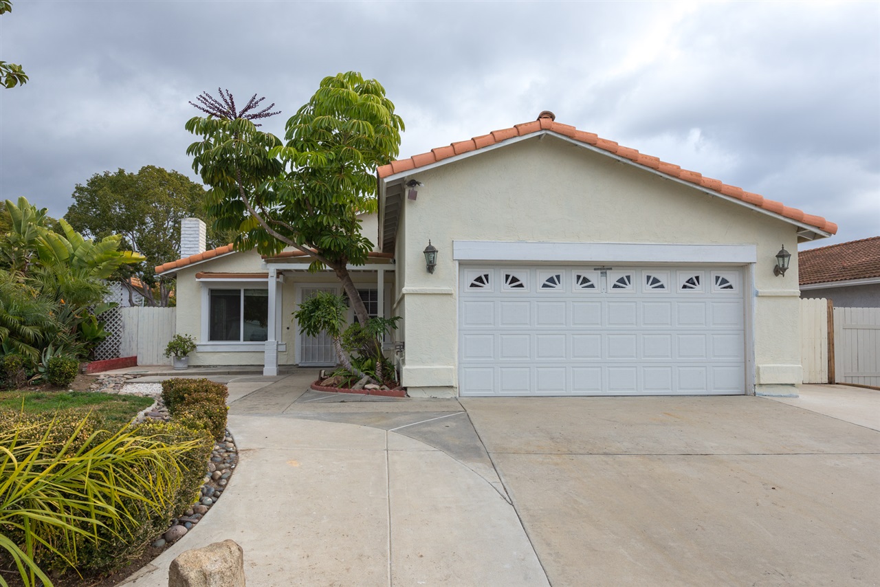 614 Rainwood Ct, Oceanside, CA 92058 photo 1