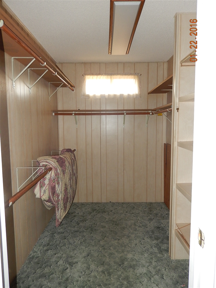 1625 Desert Gln, Escondido, CA 92026 photo 9