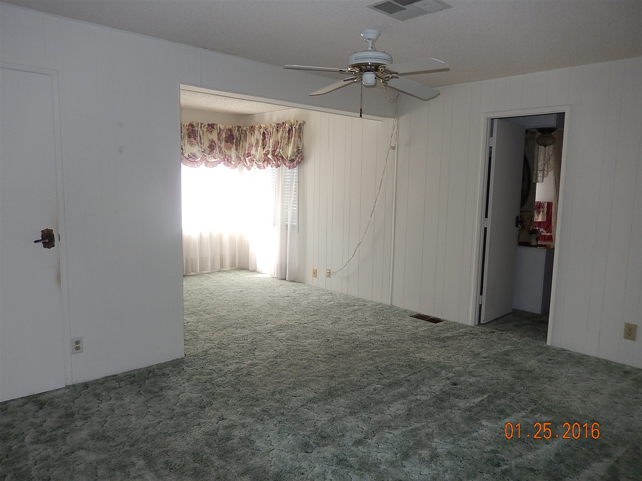 1625 Desert Gln, Escondido, CA 92026 photo 8