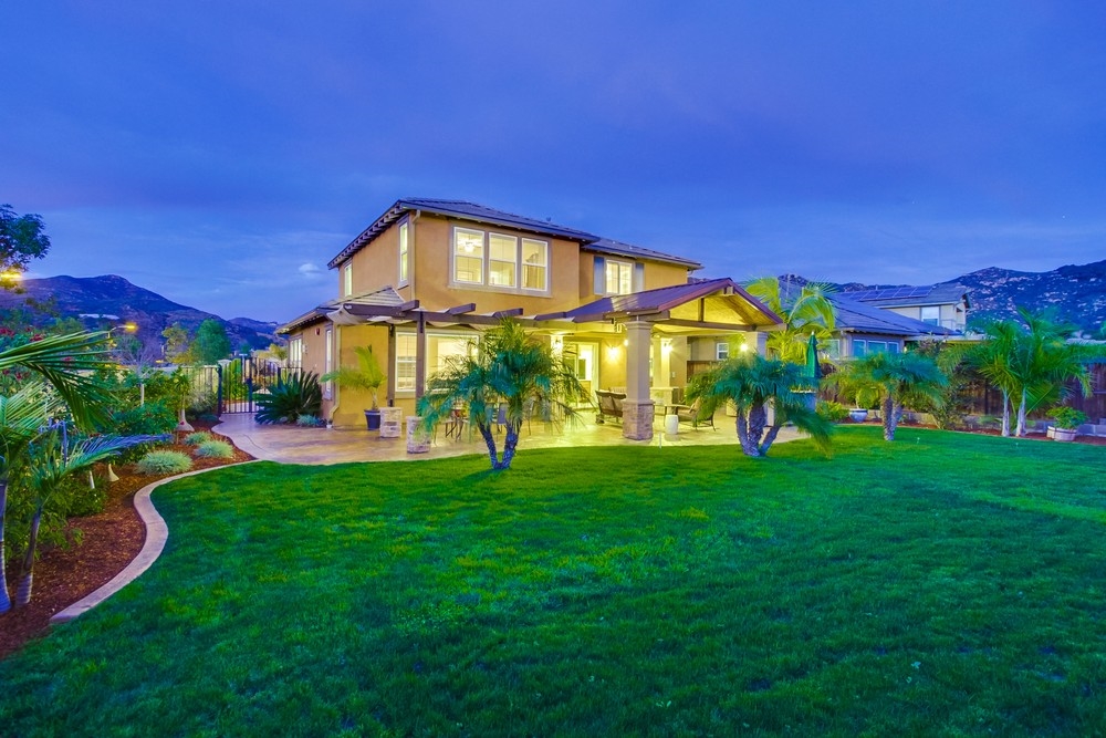 599 Dana Ln, Escondido, CA 92027 photo 5