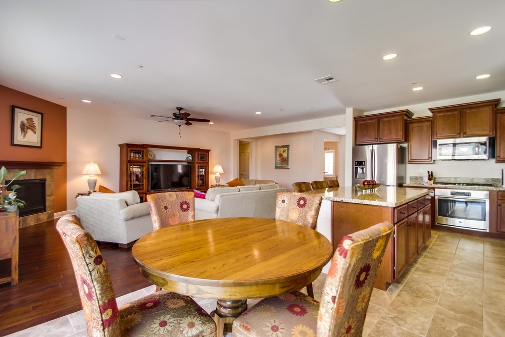 1128 Bellingham, Oceanside, CA 92057 photo 12