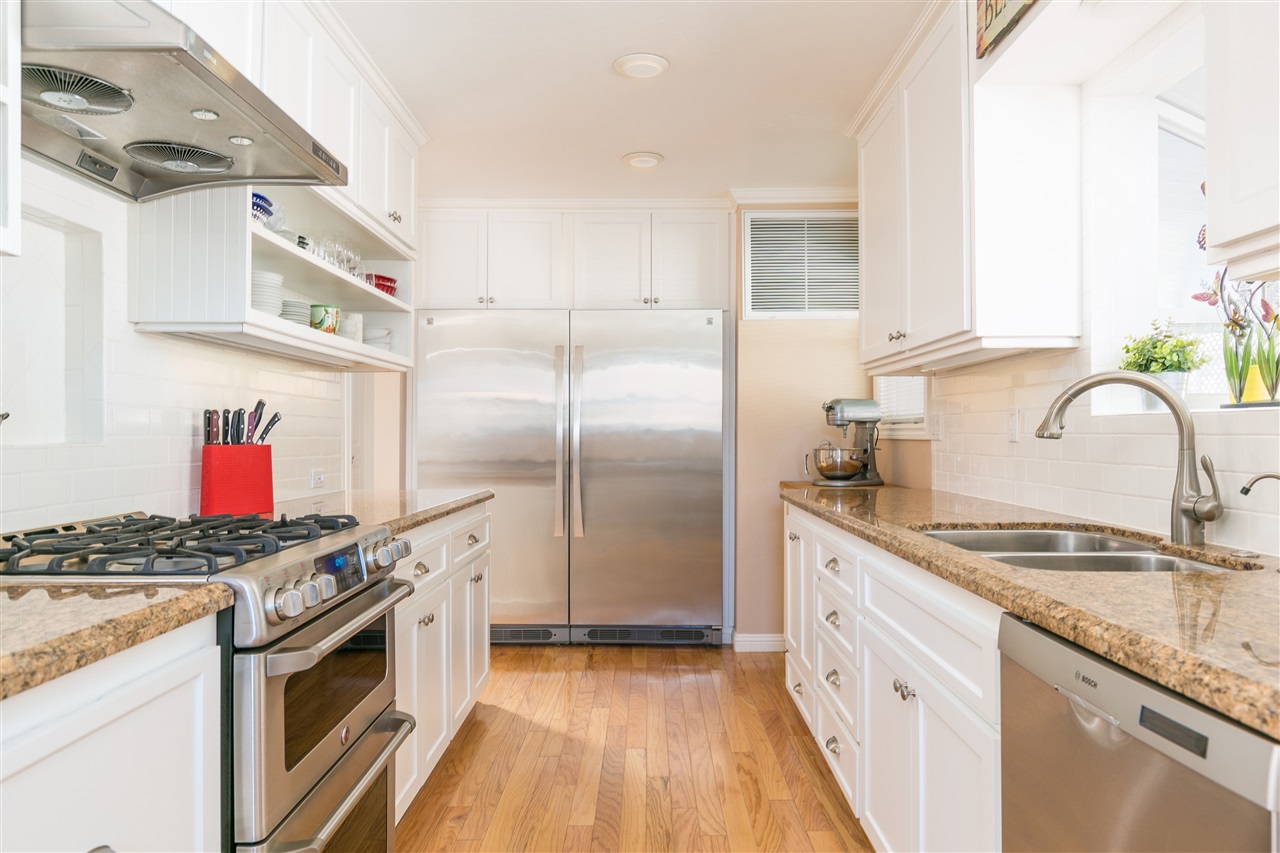 6505 Friendly Pl, Carlsbad, CA 92011 photo 1