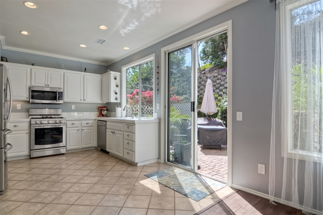 1177 Pacifica Pl, Encinitas, CA 92024 photo 10