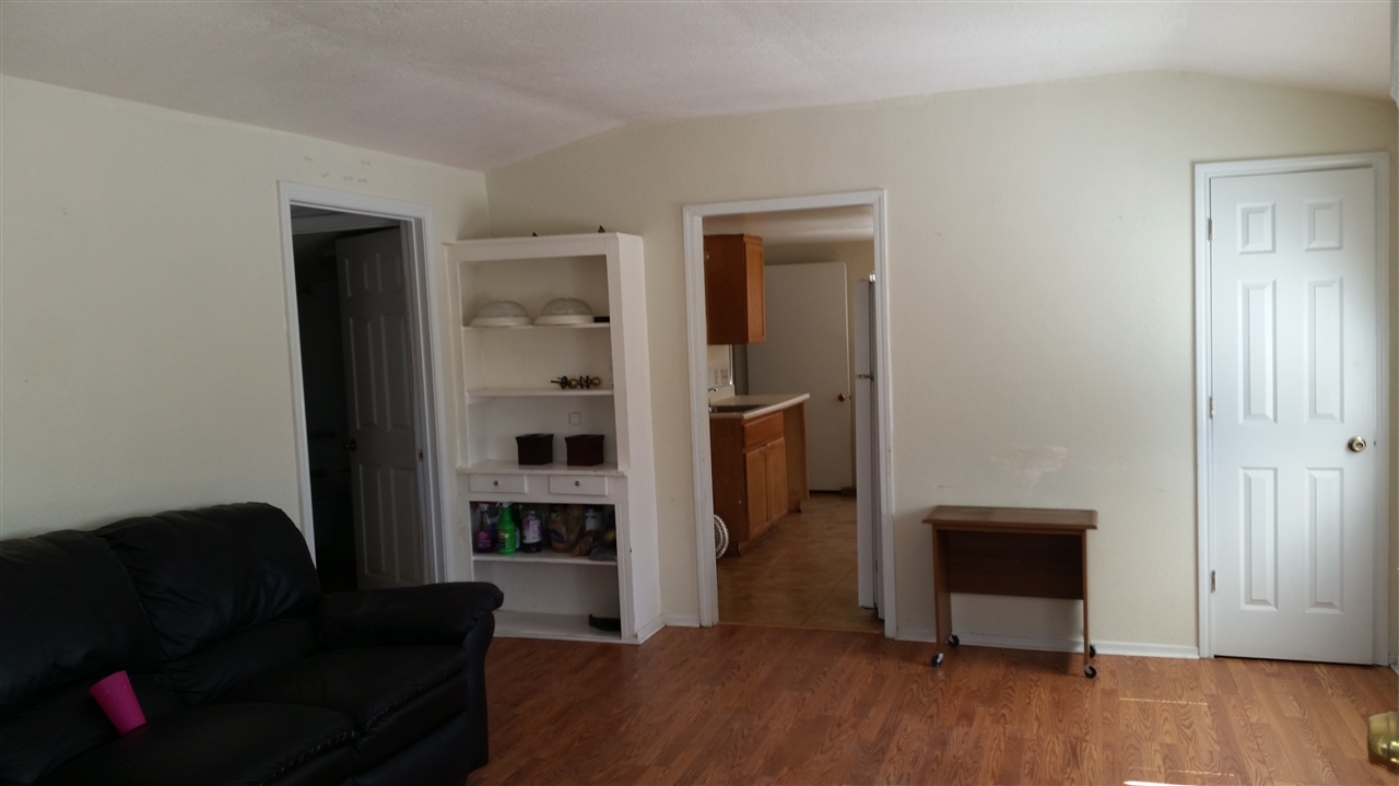 2525 Lilac Trl, Boulevard, CA 91905 photo 6