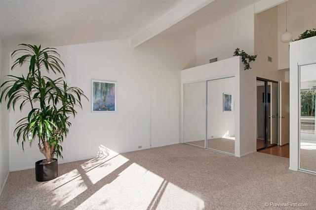 5622 Caminito Isla, La Jolla, CA 92037 photo 11
