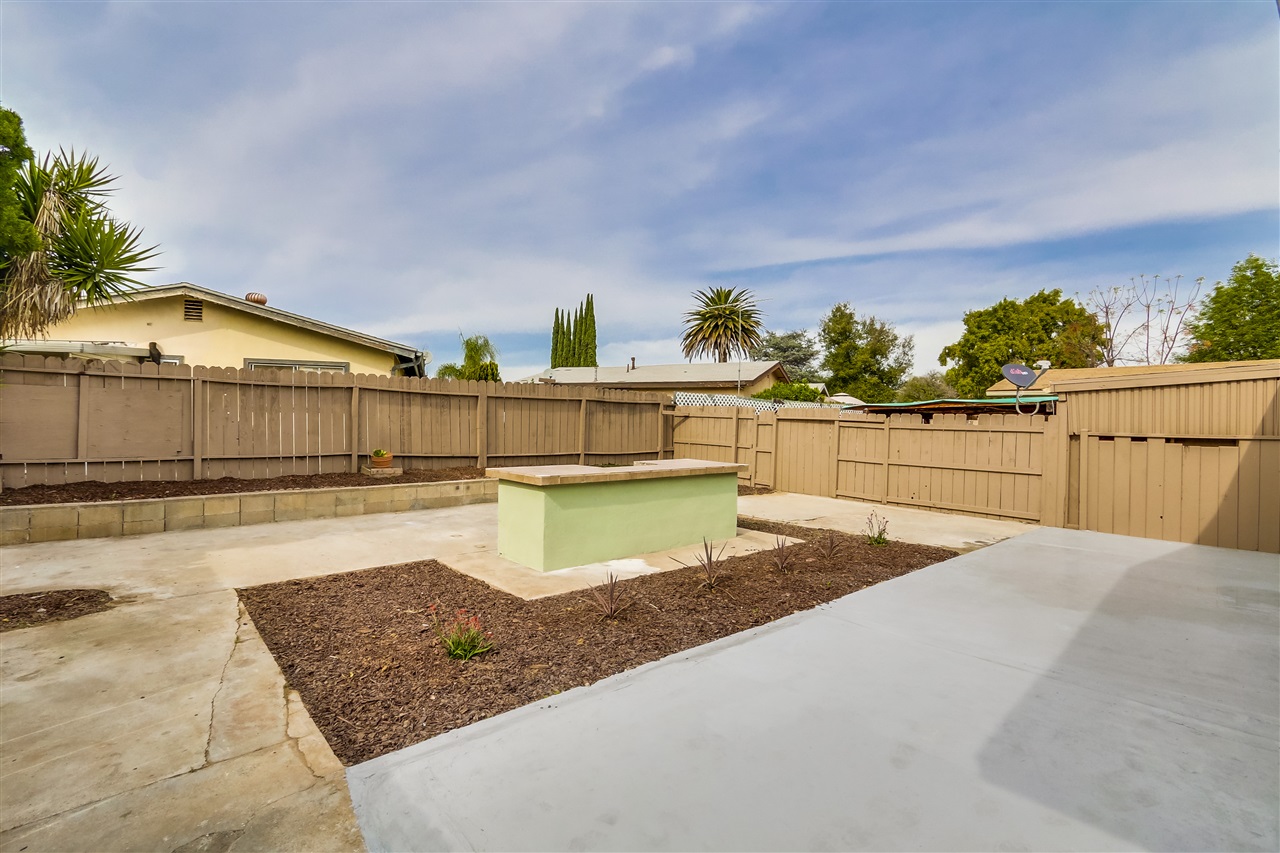1614 E Grand Ave, Escondido, CA 92027 photo 18