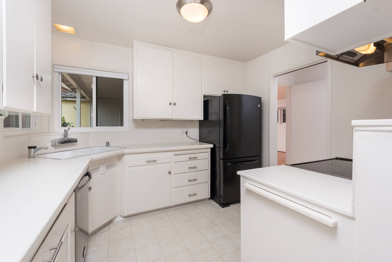 1519 Maria, Coronado, CA 92118 photo 3
