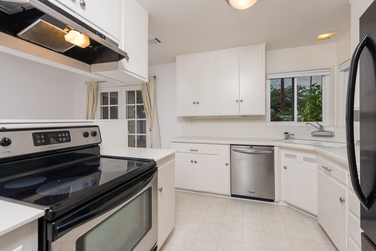 1519 Maria, Coronado, CA 92118 photo 4