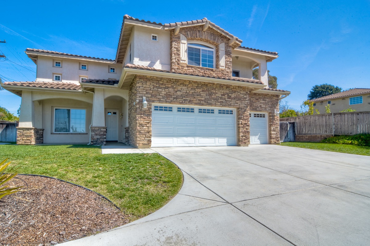 1155 Chestnut Ave, Carlsbad, CA 92008 photo 1