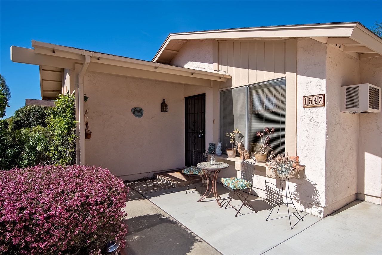 1547 Highridge Dr, Oceanside, CA 92056 photo 2