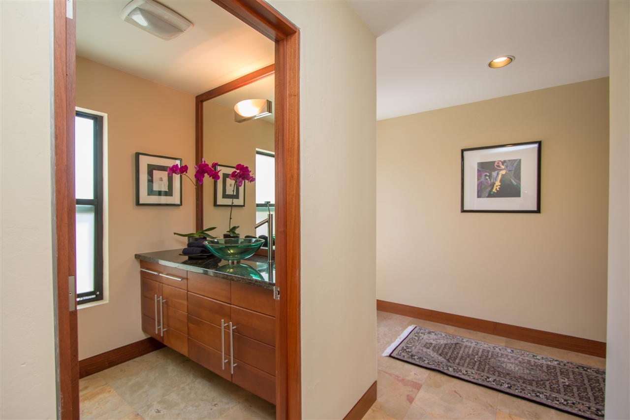 6879 Fairway Rd, La Jolla, CA 92037 photo 7