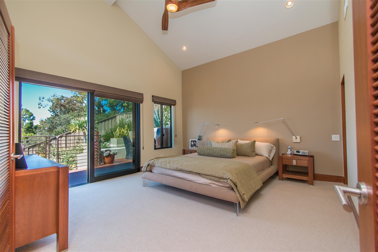 6879 Fairway Rd, La Jolla, CA 92037 photo 15