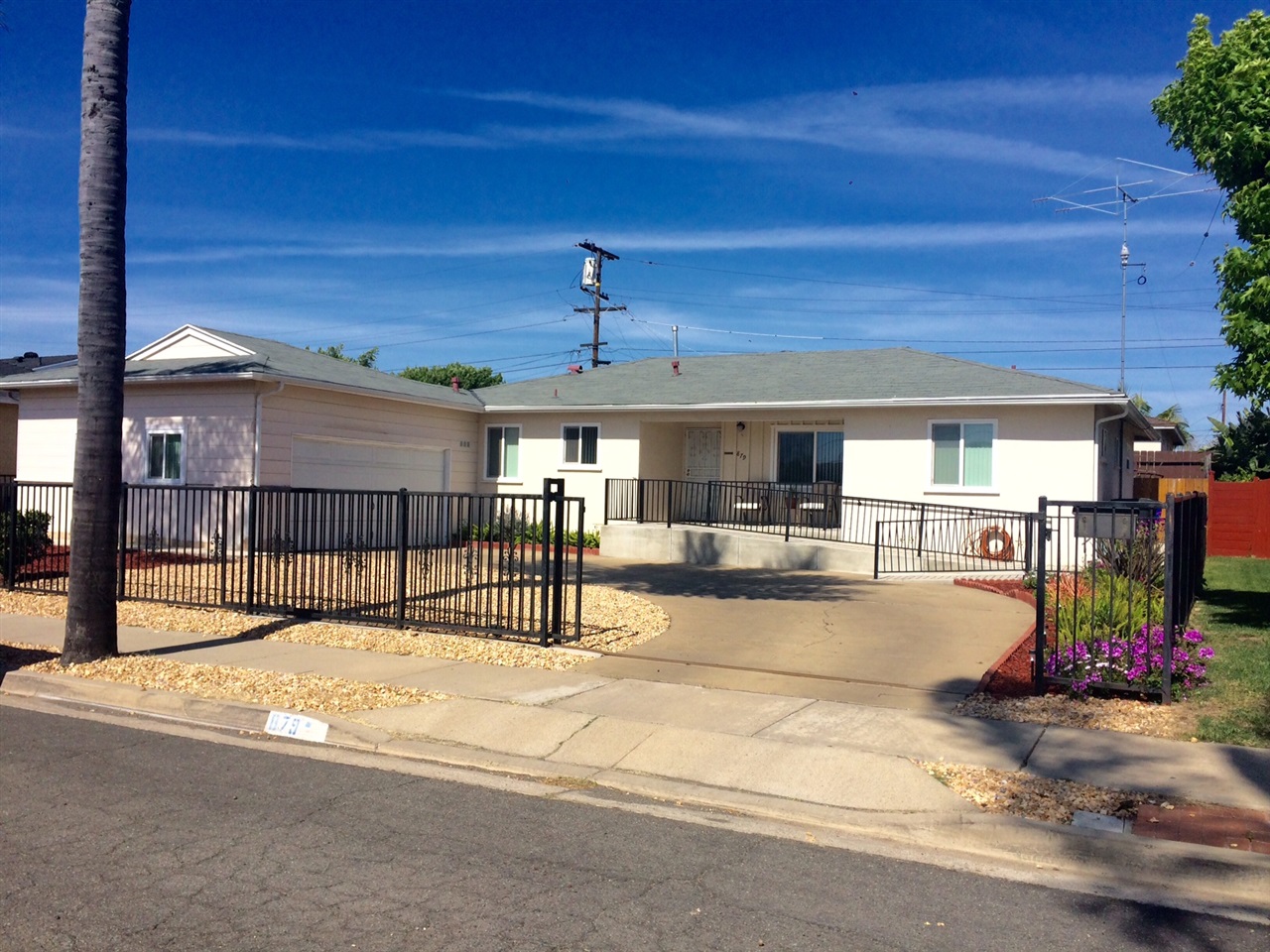 879 Beech, Chula Vista, CA 91911 photo 1