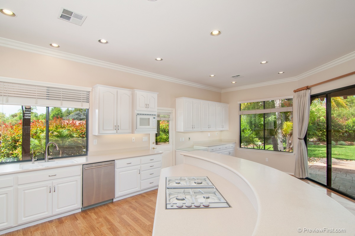 3134 Larkwood Ct, Fallbrook, CA 92028 photo 8