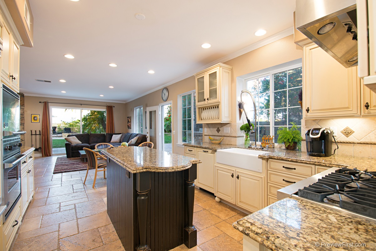 6404 Merlin Dr, Carlsbad, CA 92011 photo 4