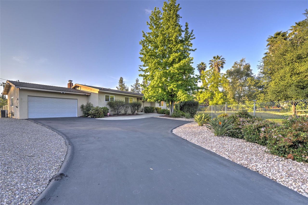 1602 Idaho, Escondido, CA 92027 photo 1