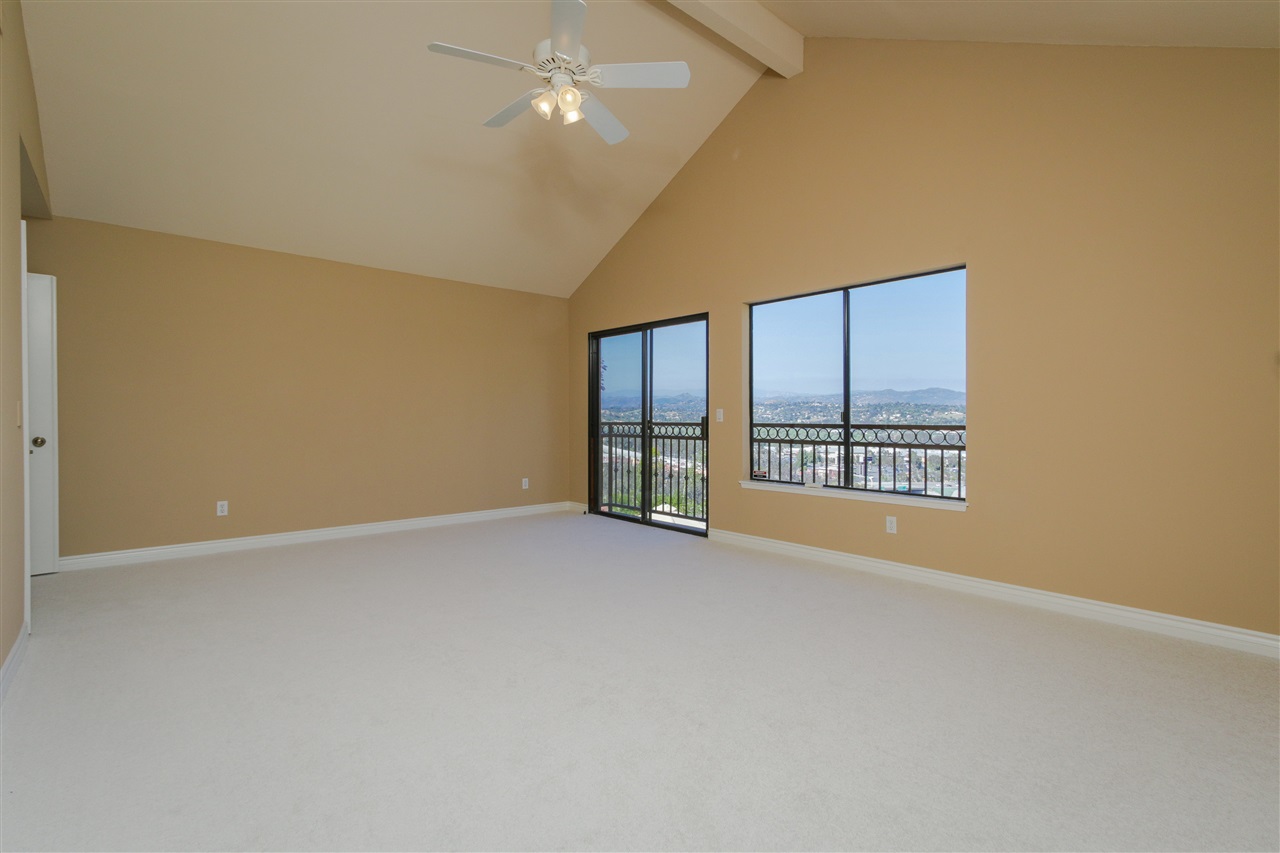 3426 Lomas Serenas Dr, Escondido, CA 92029 photo 12