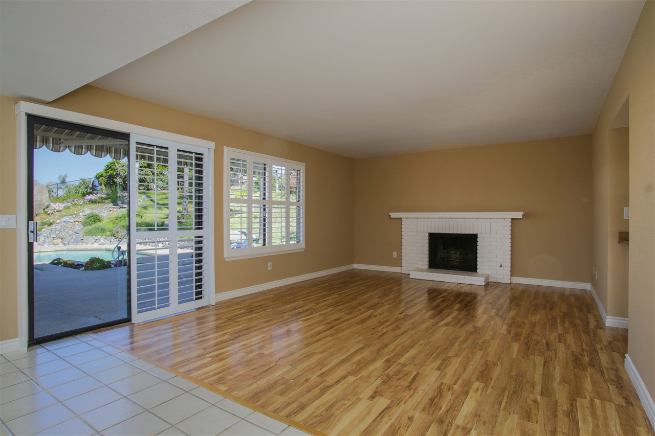 3426 Lomas Serenas Dr, Escondido, CA 92029 photo 9