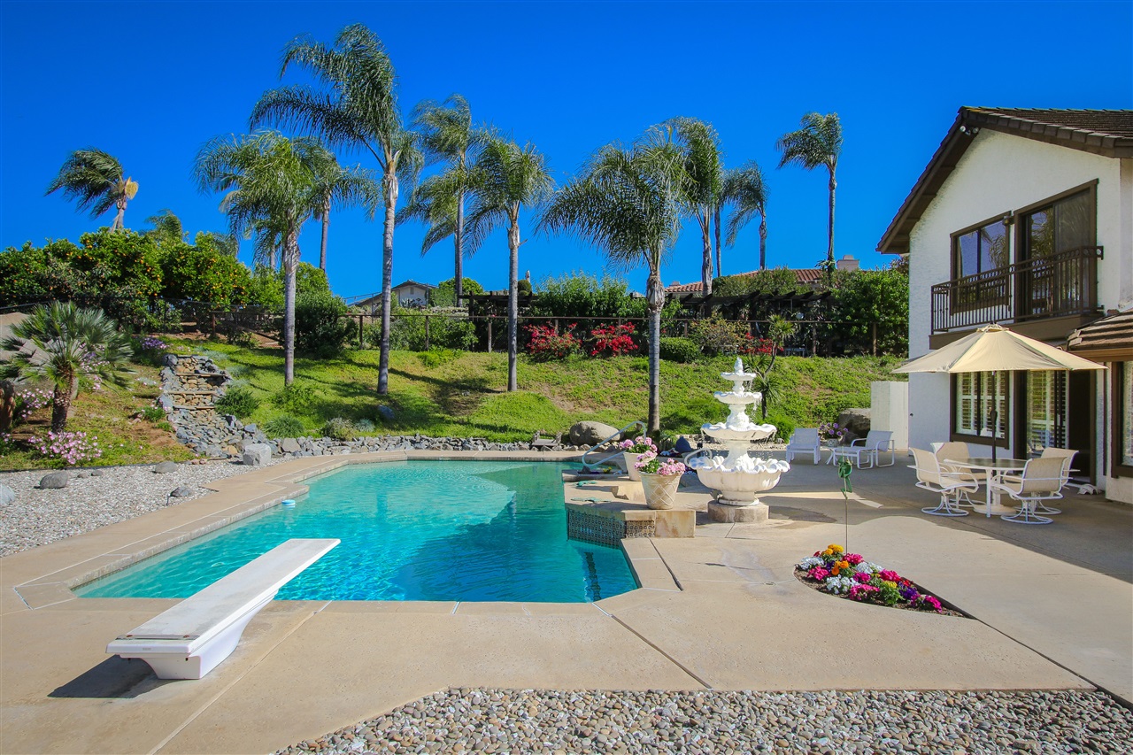 3426 Lomas Serenas Dr, Escondido, CA 92029 photo 18