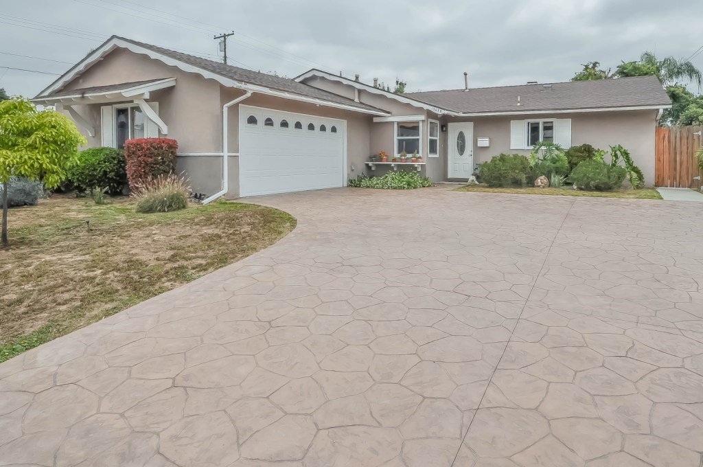 13059 Berlin St, Poway, CA 92064 photo 1
