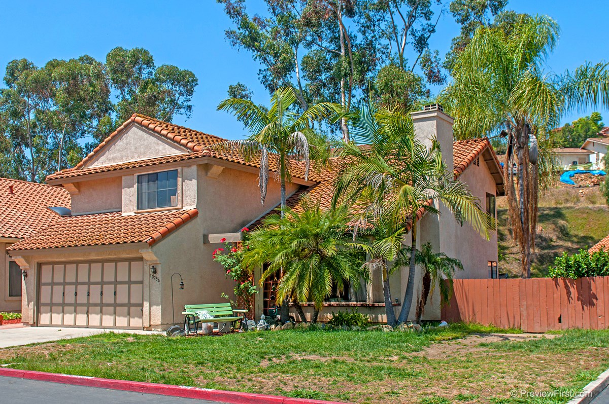 10256 Greenleaf Rd, Spring Valley, CA 91977 photo 1