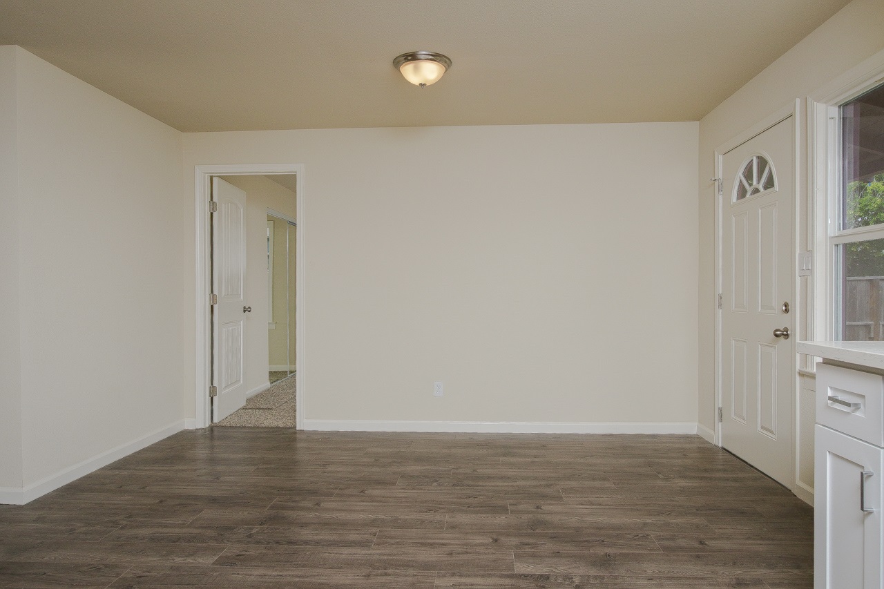 210 W 11th, Escondido, CA 92025 photo 10
