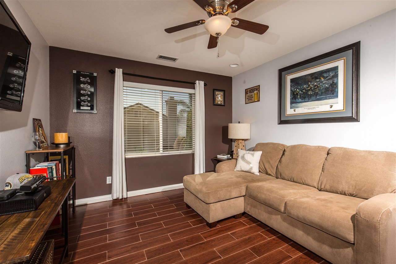 1318 E Taylor St, Vista, CA 92084 photo 12