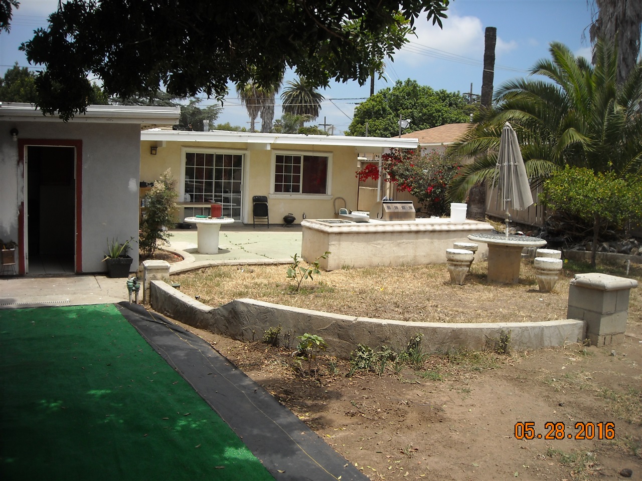 217 E Connecticut Ave, Vista, CA 92084 photo 1