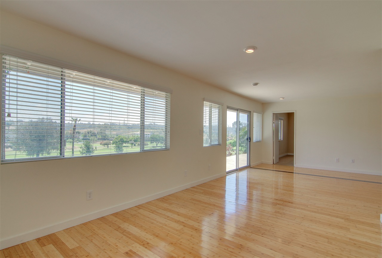 3221 Valley Gln, Oceanside, CA 92056 photo 7