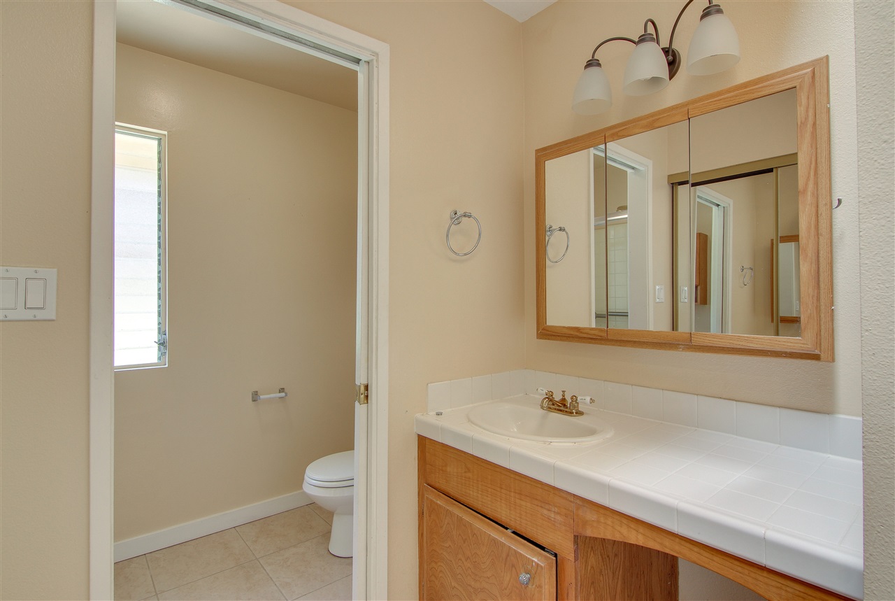 3221 Valley Gln, Oceanside, CA 92056 photo 16