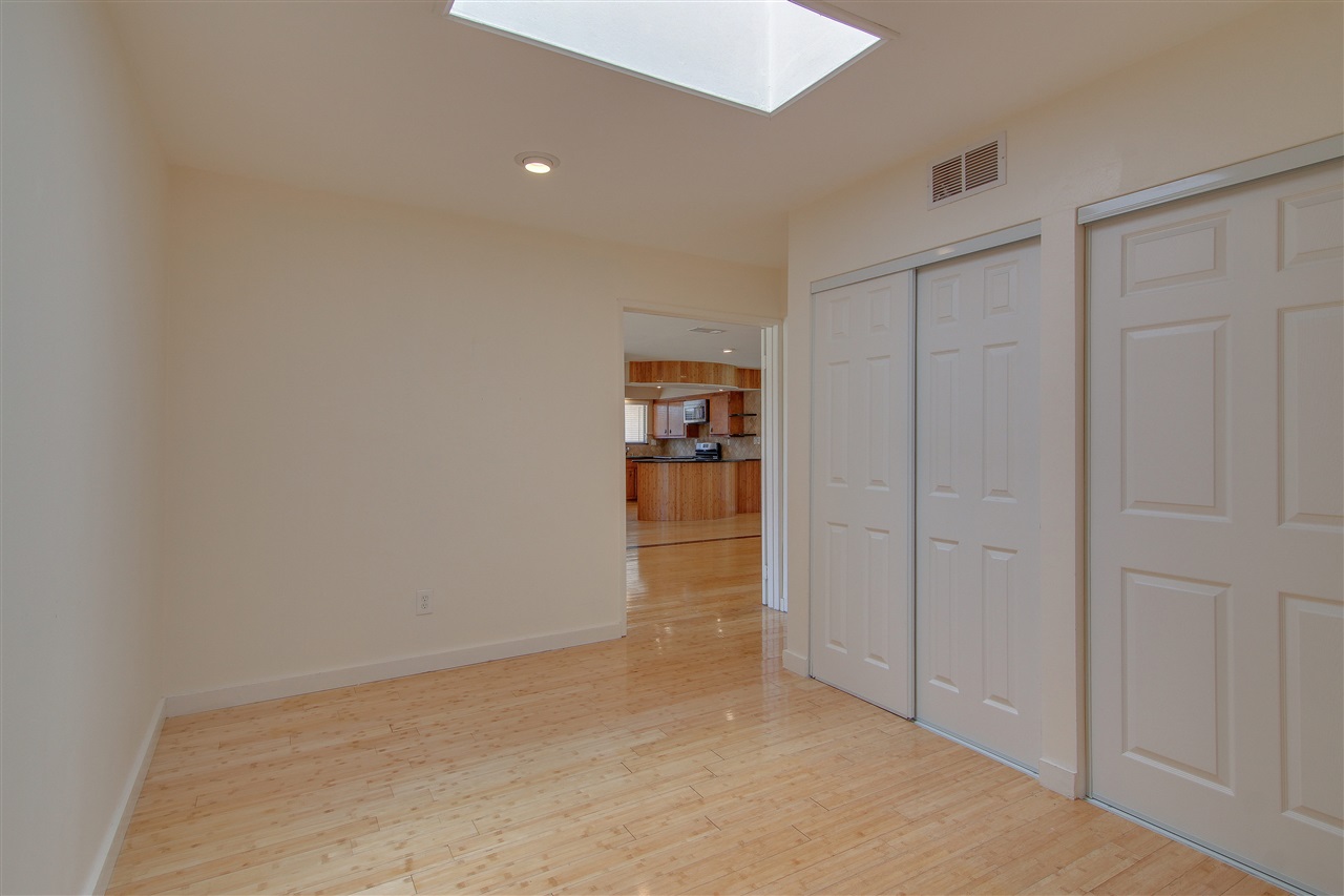 3221 Valley Gln, Oceanside, CA 92056 photo 19