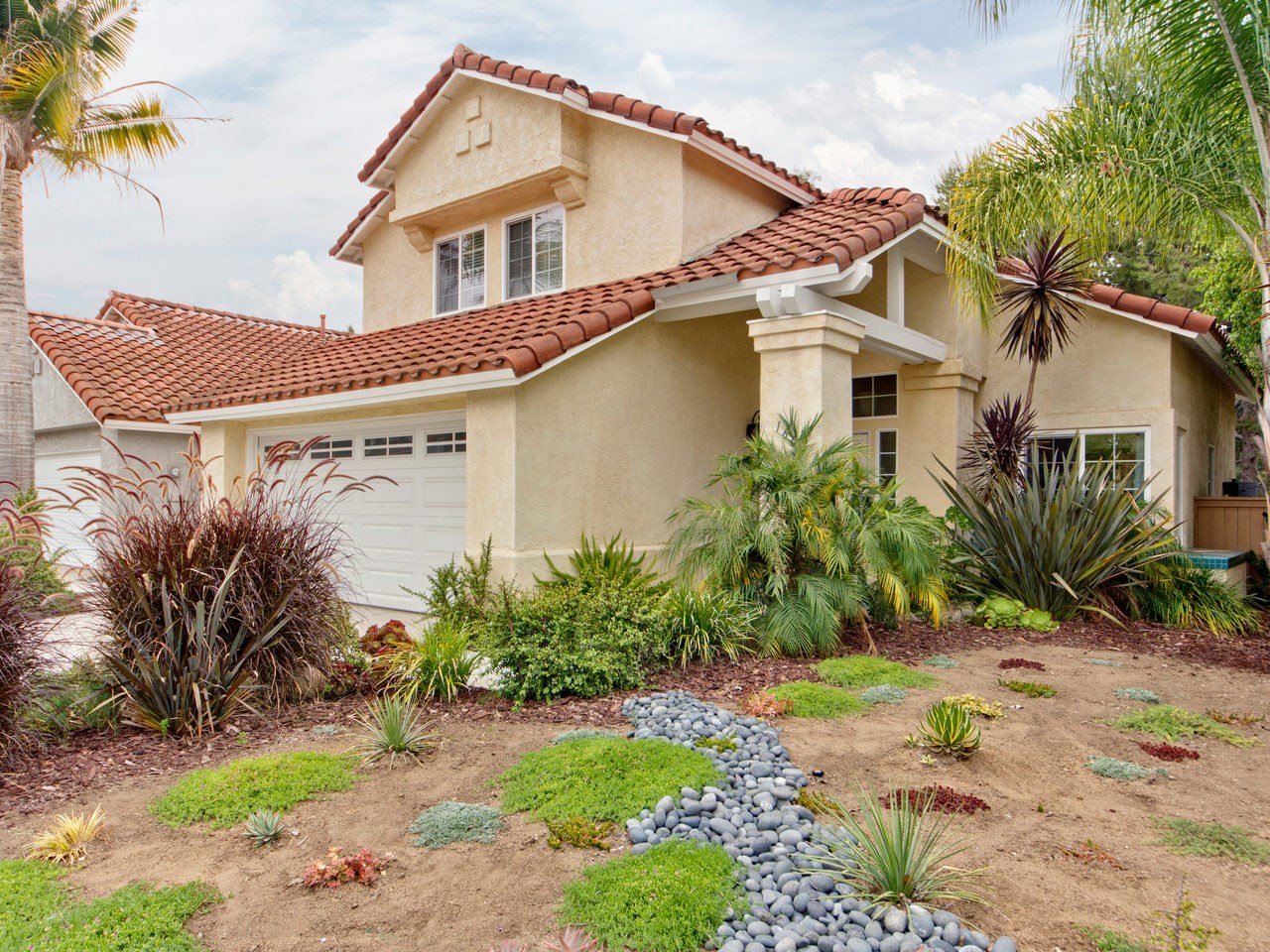 1606 Harbor Dr, Vista, CA 92081 photo 2