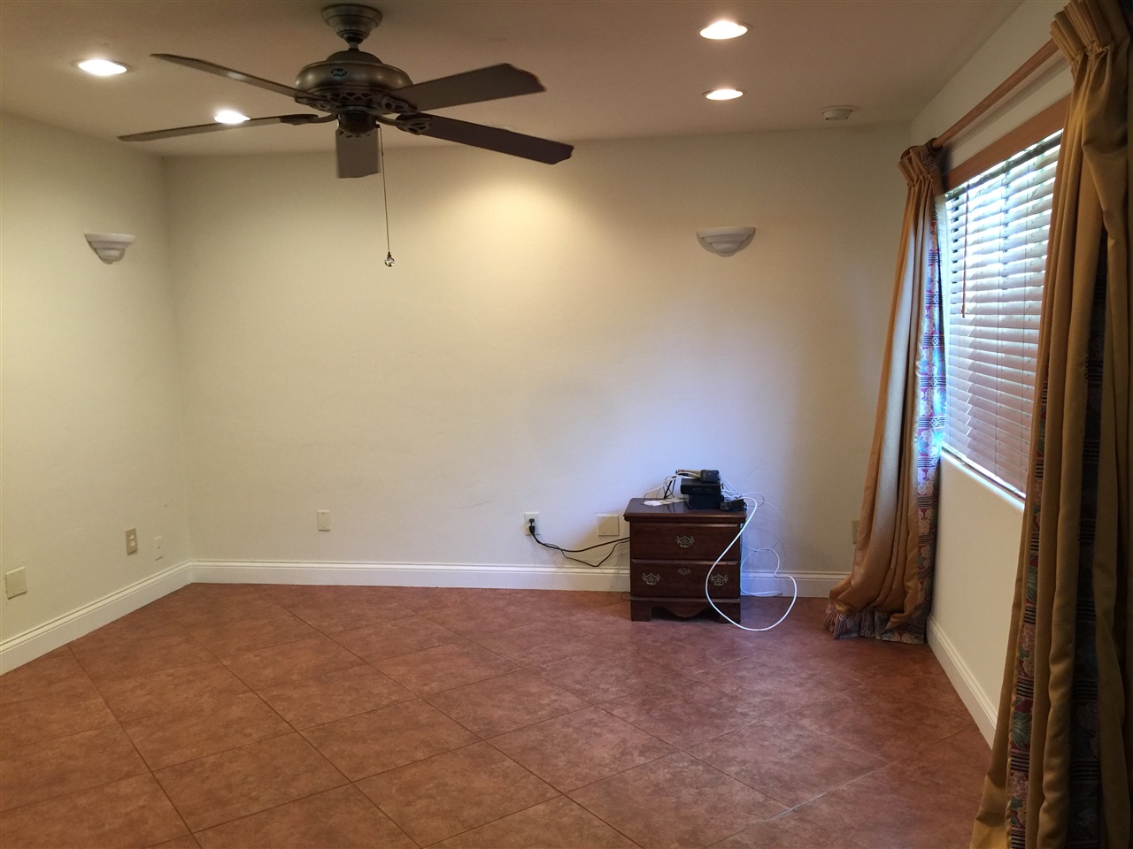 2125 Beartrap Pl, Escondido, CA 92027 photo 2