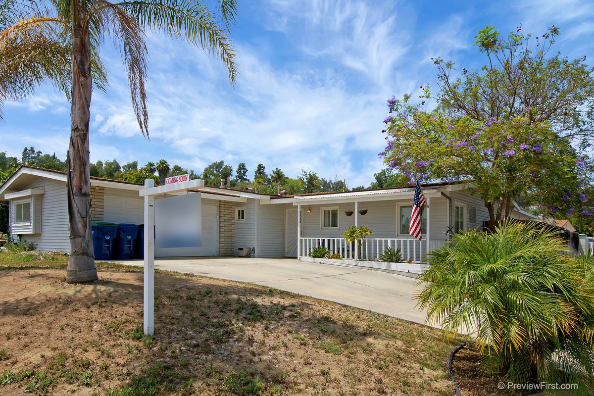 8848 Zabel Ct, Spring Valley, CA 91977 photo 2