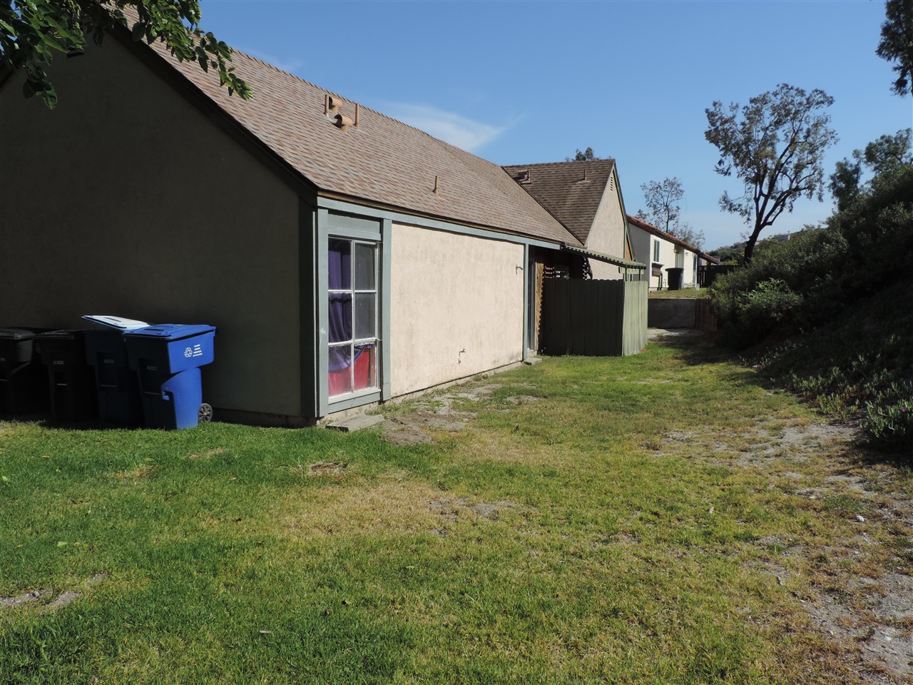 2562 Granada Cir, Spring Valley, CA 91977 photo 16