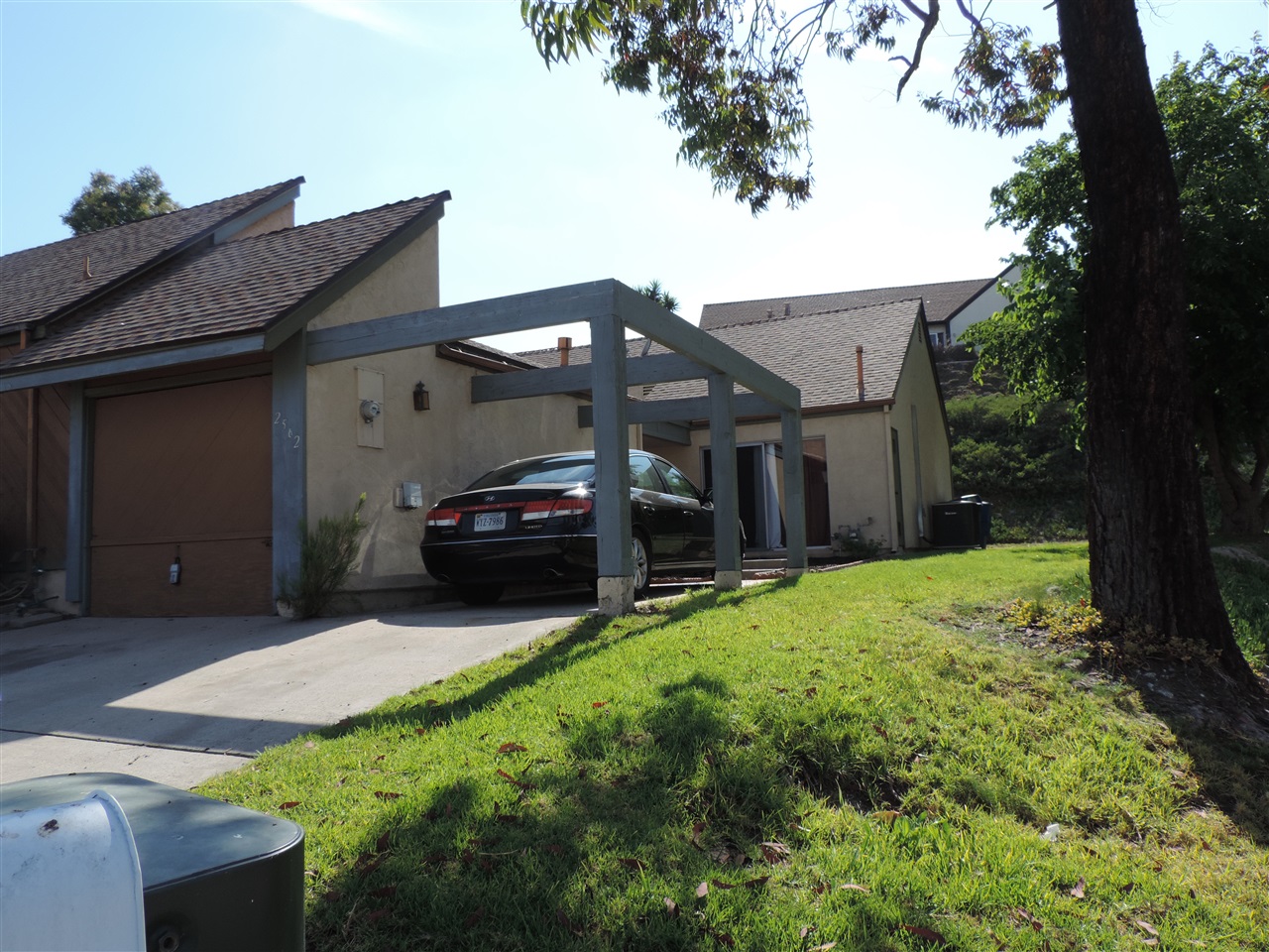 2562 Granada Cir, Spring Valley, CA 91977 photo 2
