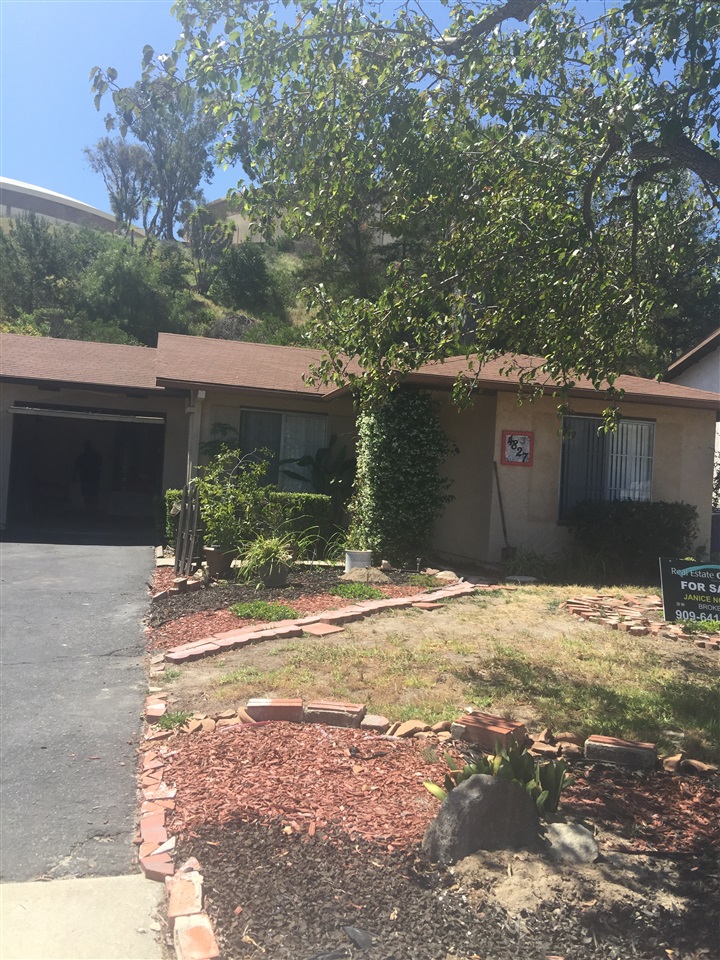 4827 Northerly St, Oceanside, CA 92056 photo 1