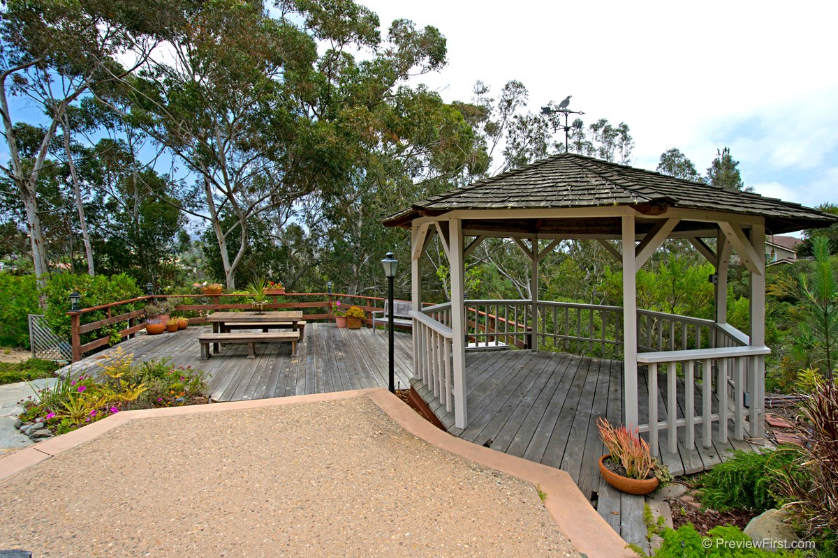 808 Woodside Ln, Encinitas, CA 92024 photo 21