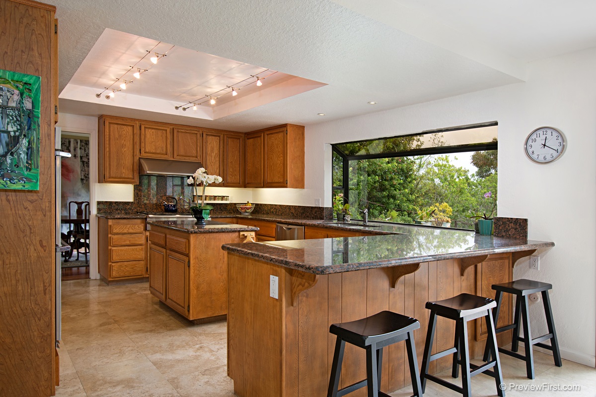 808 Woodside Ln, Encinitas, CA 92024 photo 9
